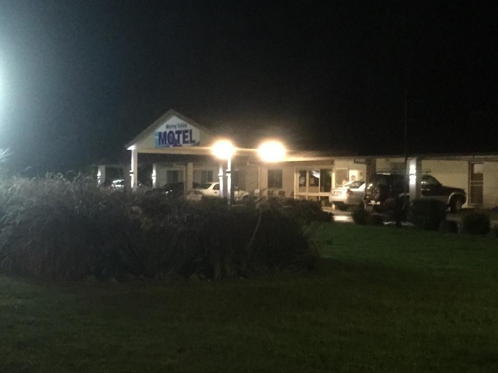 Murray Valley Motel โวดองกา ภายนอก รูปภาพ