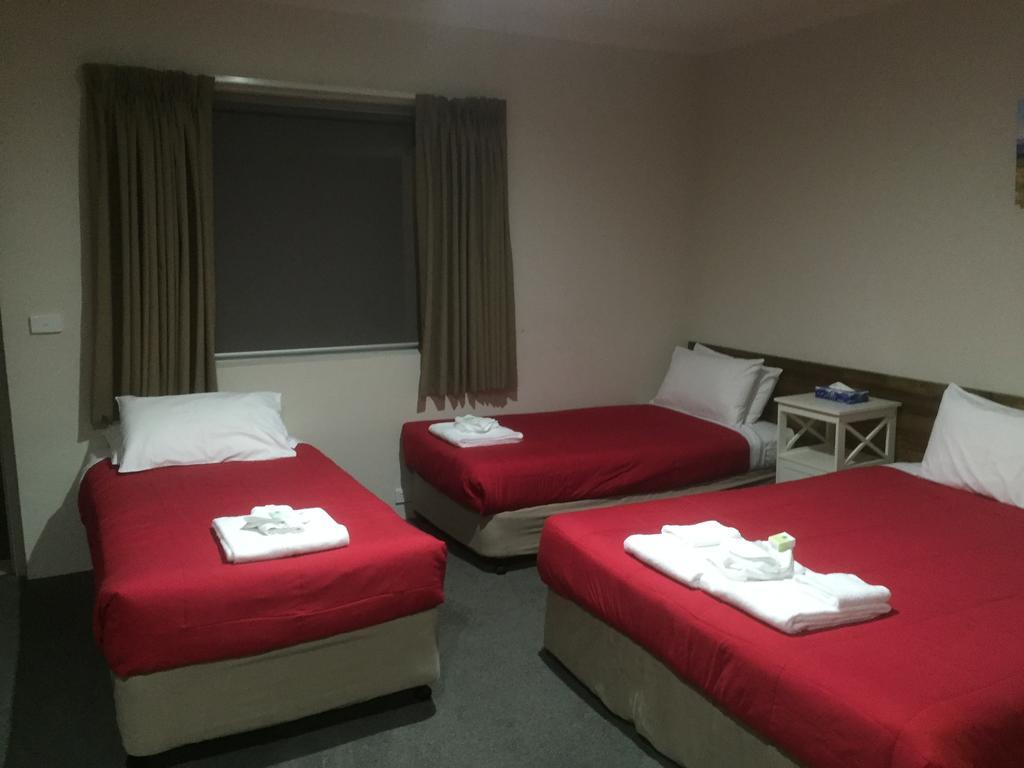 Murray Valley Motel โวดองกา ภายนอก รูปภาพ
