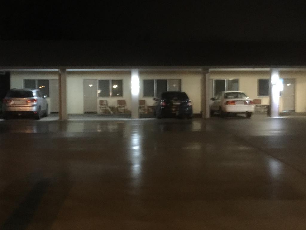 Murray Valley Motel โวดองกา ภายนอก รูปภาพ