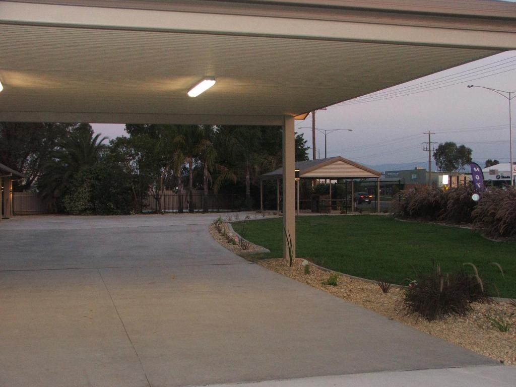 Murray Valley Motel โวดองกา ภายนอก รูปภาพ