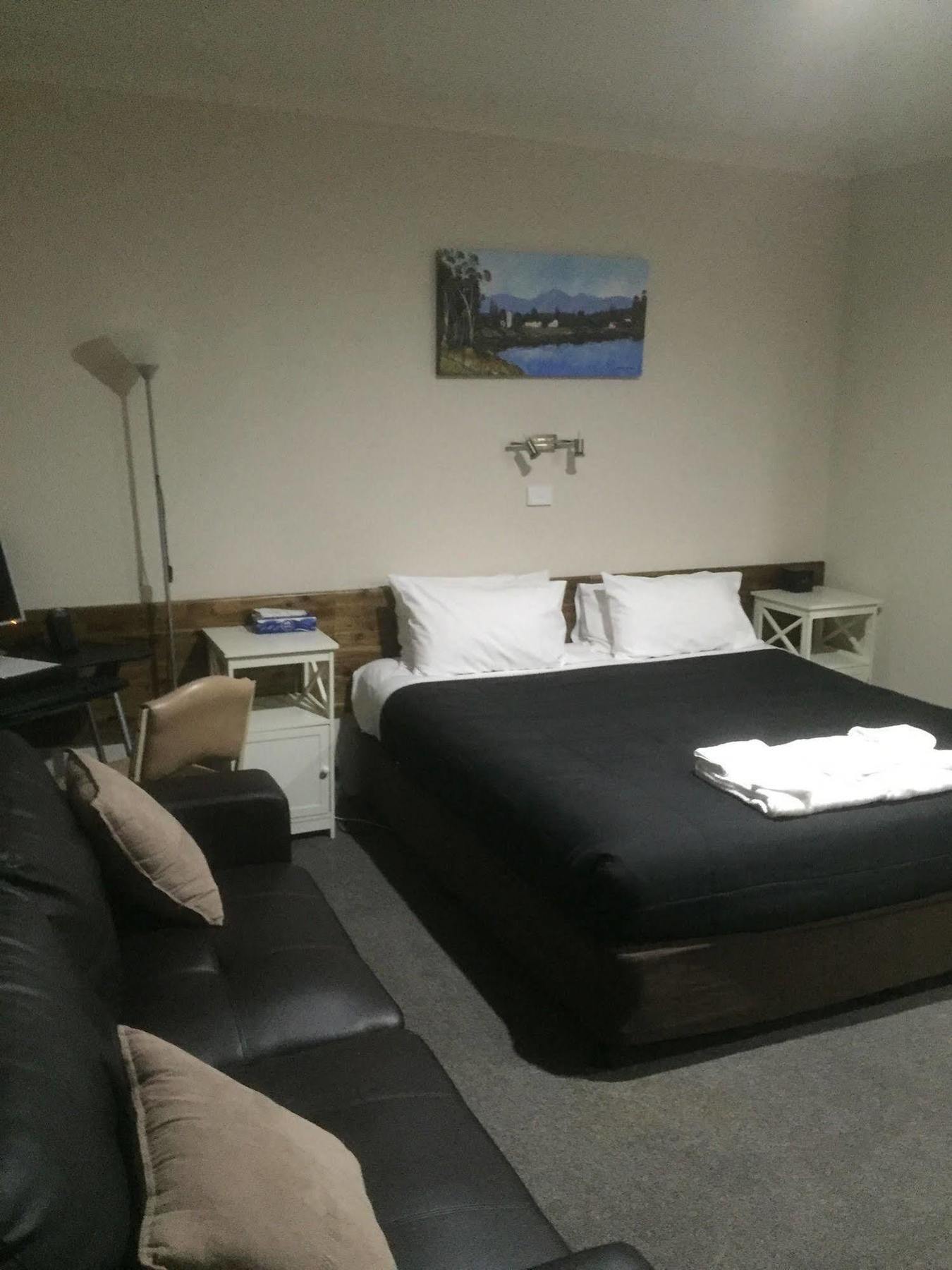 Murray Valley Motel โวดองกา ภายนอก รูปภาพ