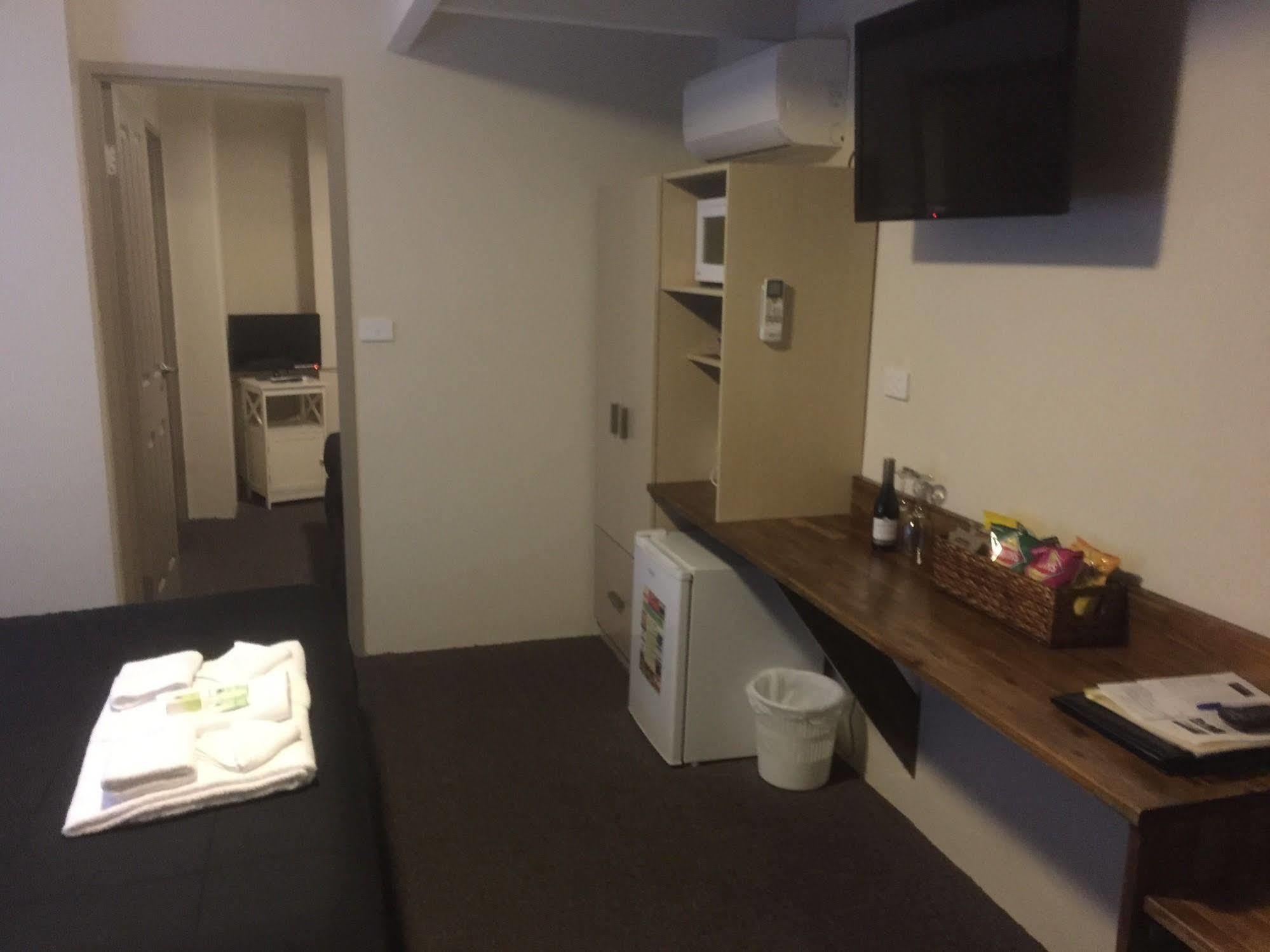 Murray Valley Motel โวดองกา ภายนอก รูปภาพ
