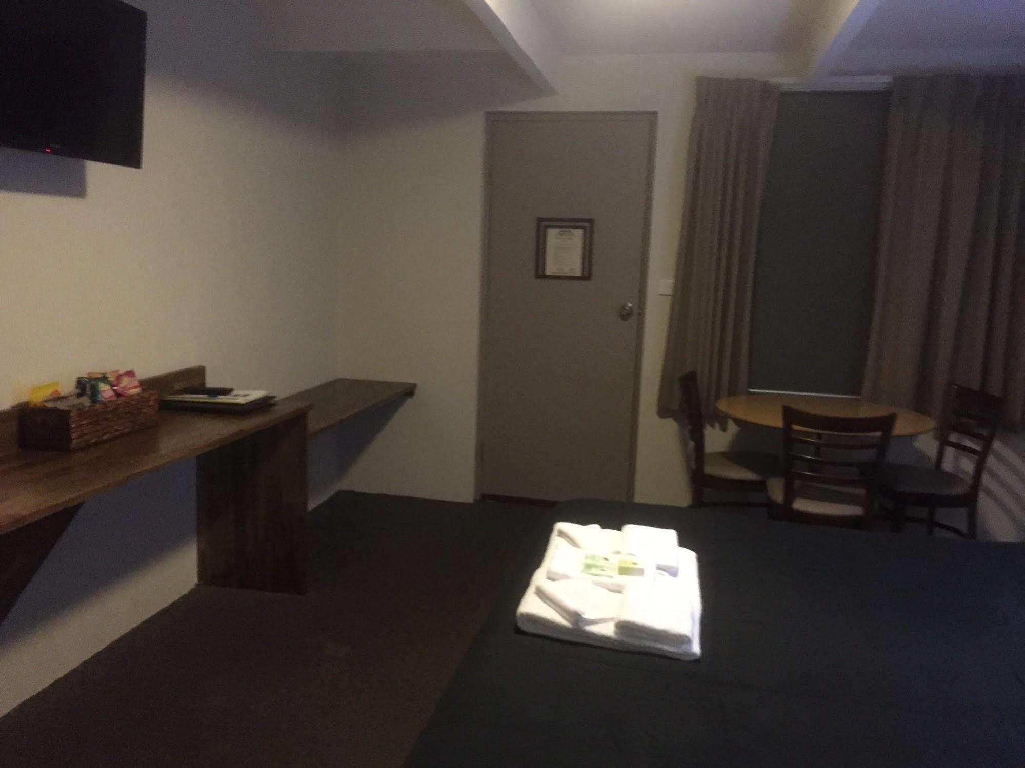 Murray Valley Motel โวดองกา ภายนอก รูปภาพ