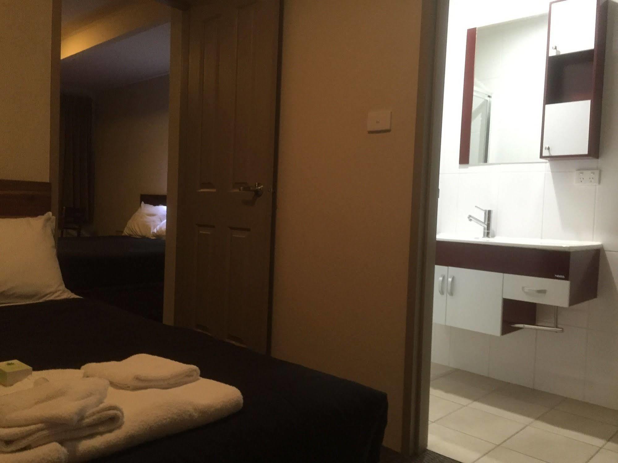 Murray Valley Motel โวดองกา ภายนอก รูปภาพ